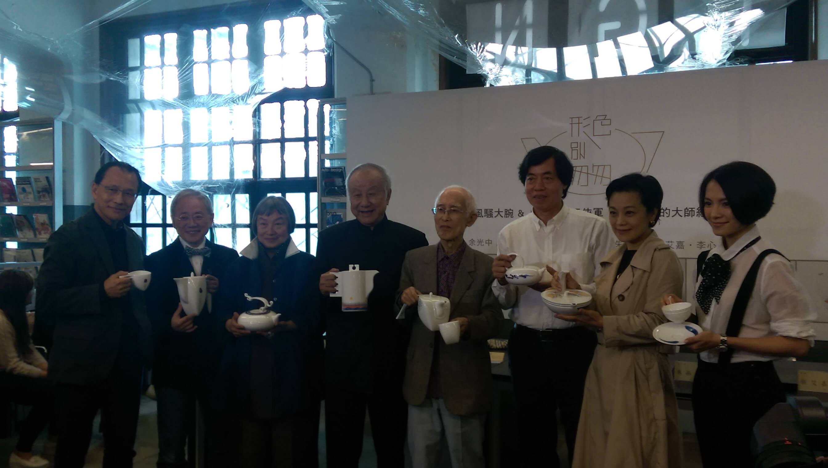 八方新氣 形色別匆匆記者會